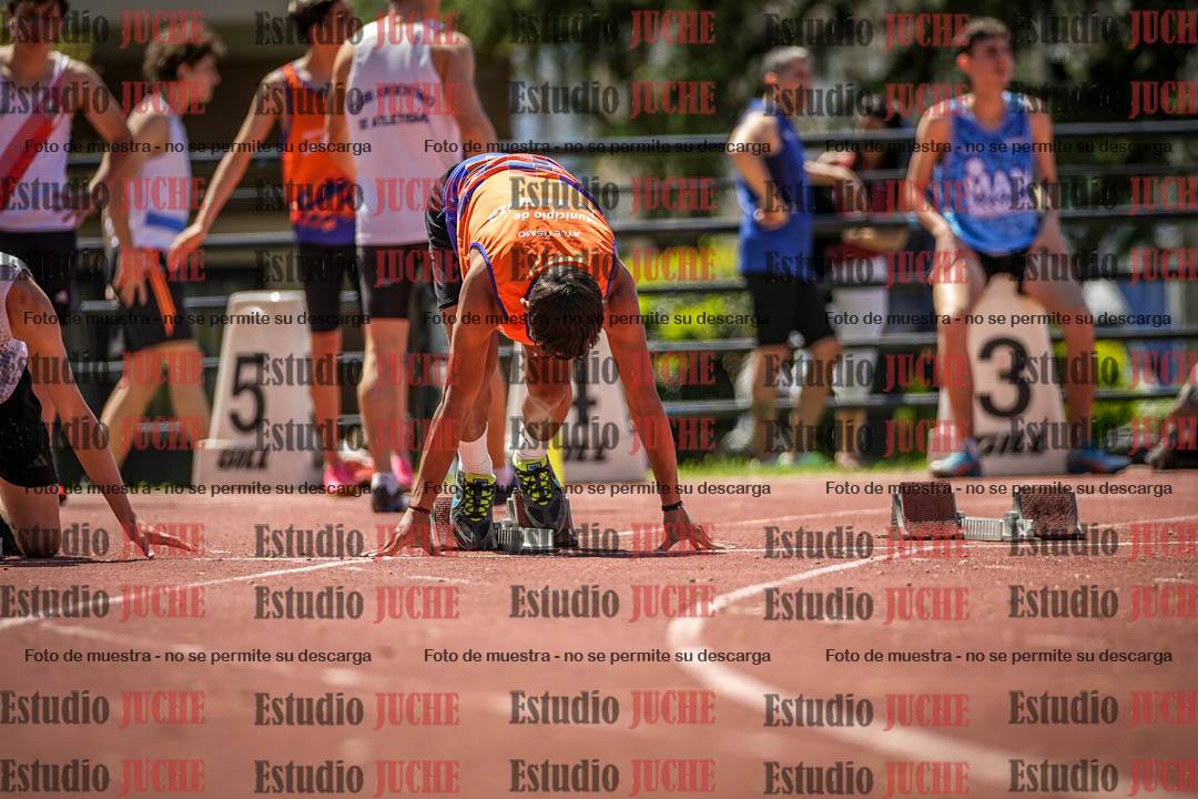 Fotos de los 100 m llanos de varones