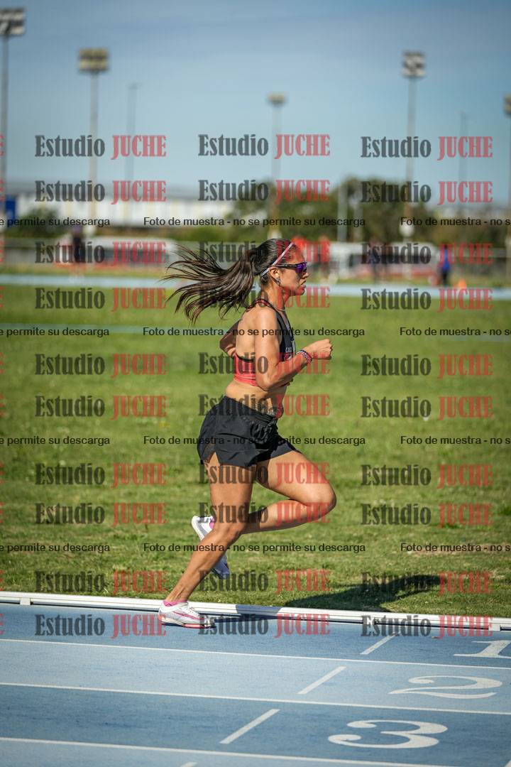 Fotos de los 1500 m llanos de mujeres