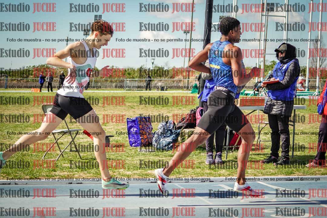 Fotos de los 800 m llanos de varones