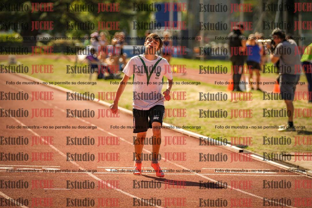 Fotos de los 400 m llanos de varones