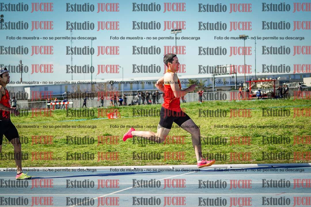 Fotos de los 400 m llanos de varones
