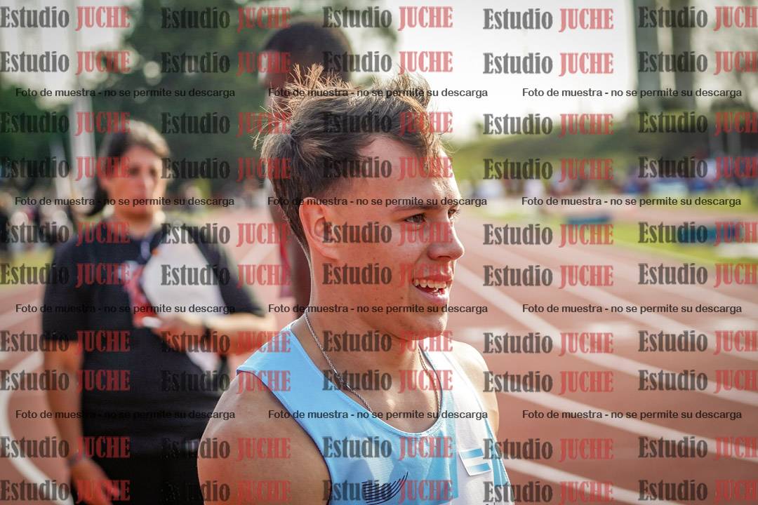 Fotos de algunos extras y podios del día 1