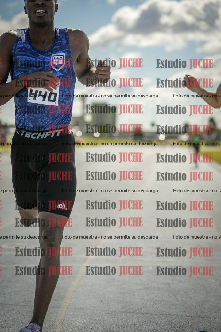 Fotos de los 800 m llanos de varones