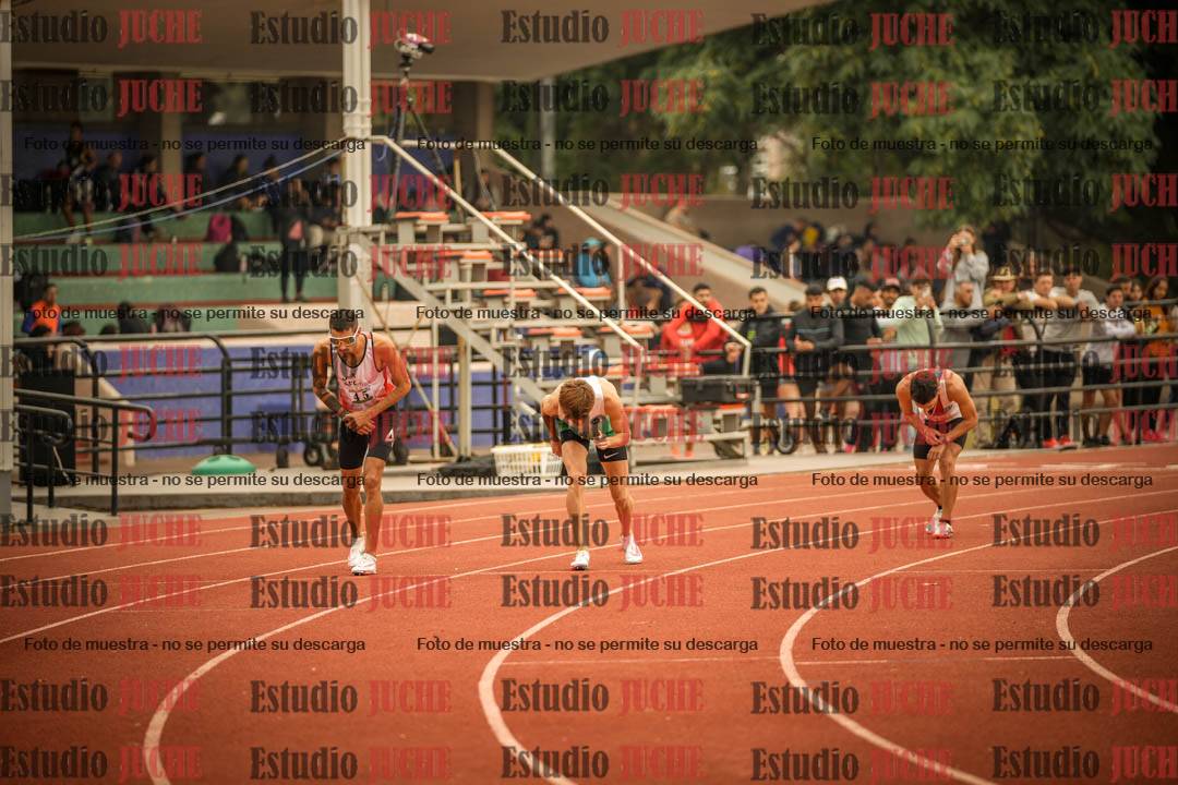 Fotos de los 800 m llanos de varones