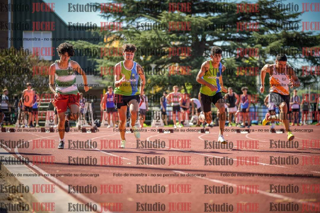 Fotos de los 100 m llanos de varones