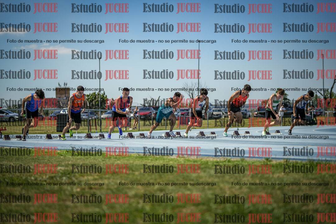 Fotos de los 100 m llanos de varones