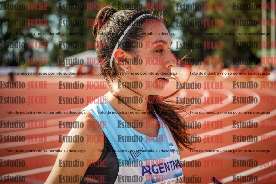 Fotos de algunos extras y podios del día 2