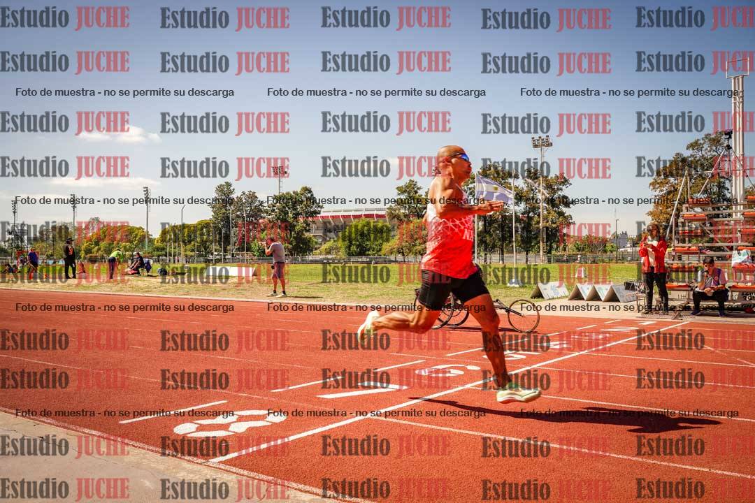 Fotos de los 400 m llanos de varones