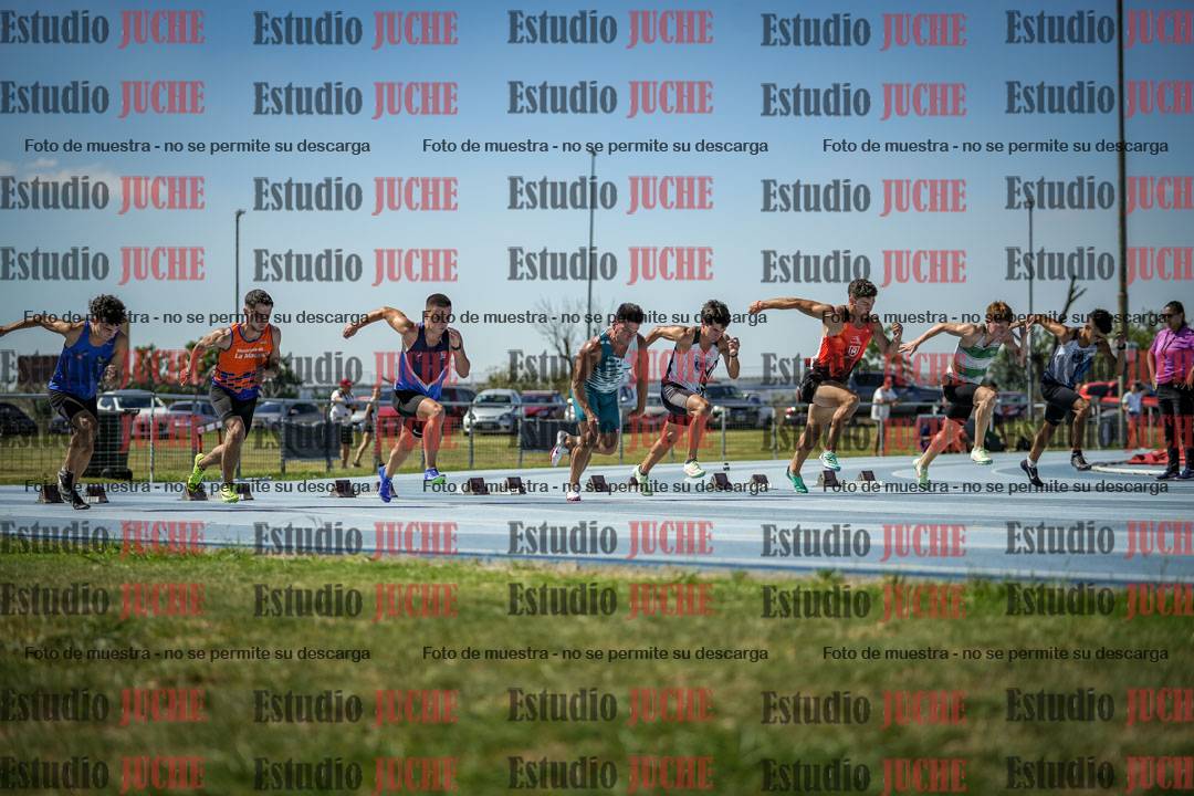 Fotos de los 100 m llanos de varones