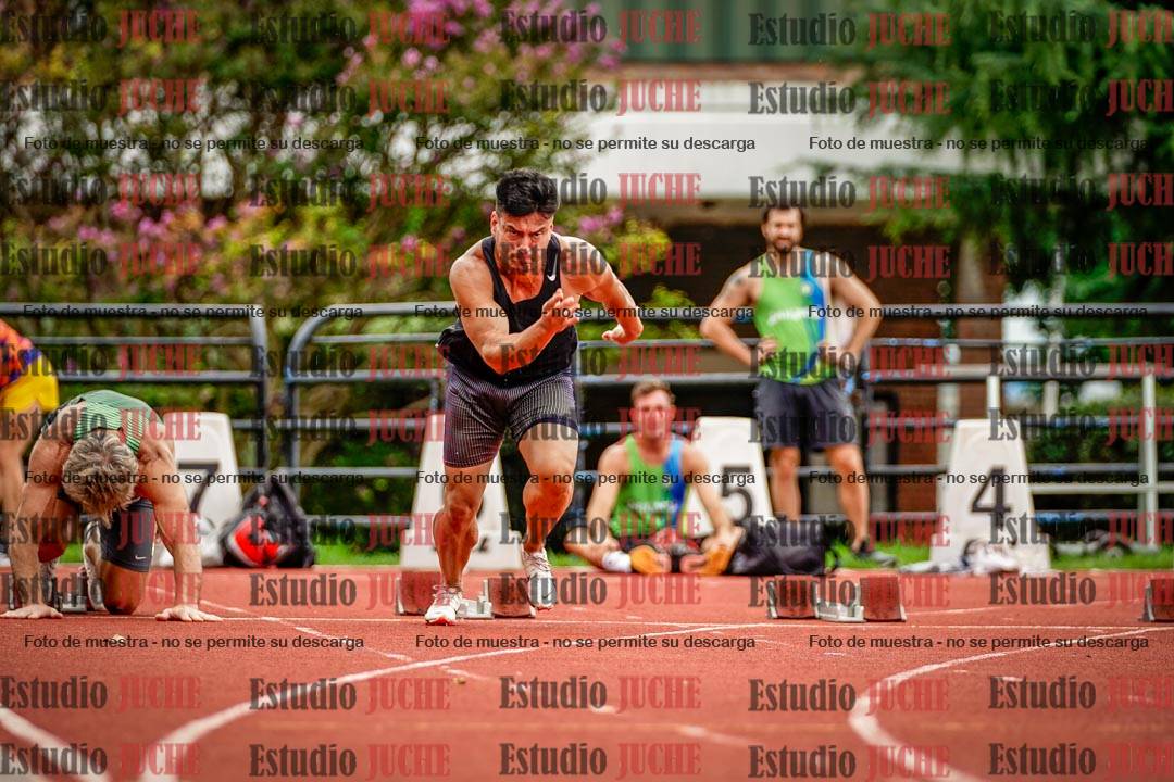 Fotos de los 100 m llanos de varones