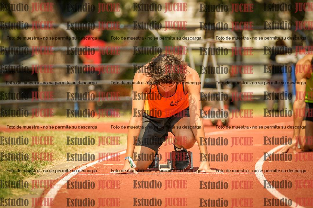 Fotos de los 200 m llanos de varones