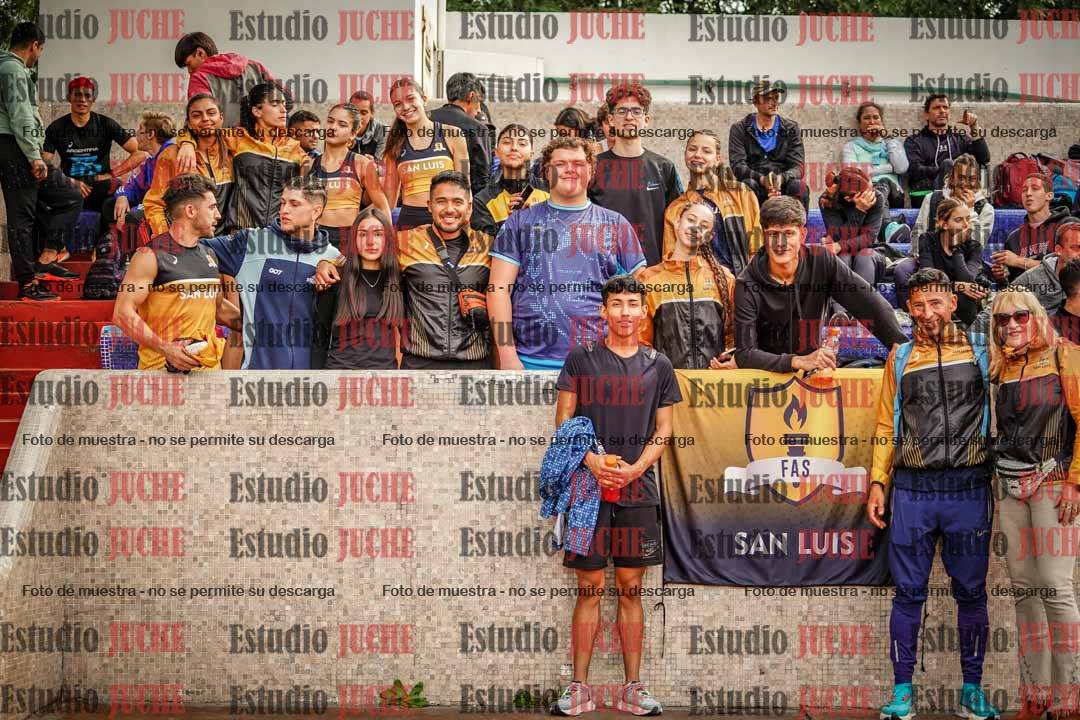 Fotos de algunos extras del día 1