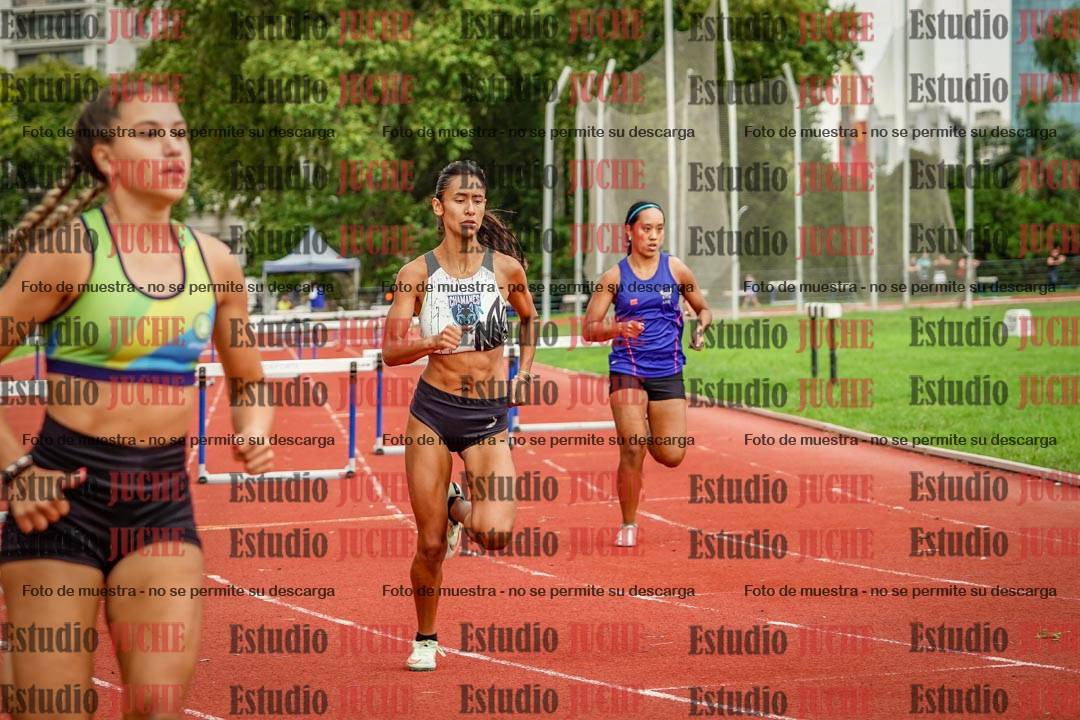 Fotos de los 400 m con vallas de mujeres