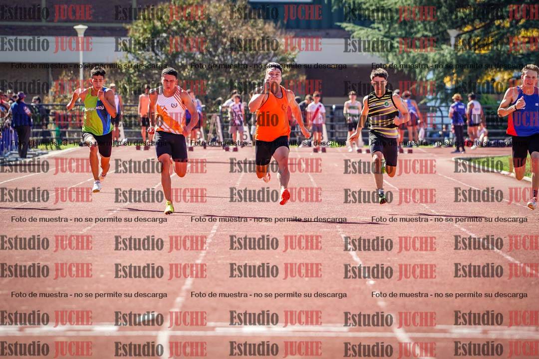 Fotos de los 100 m llanos de varones