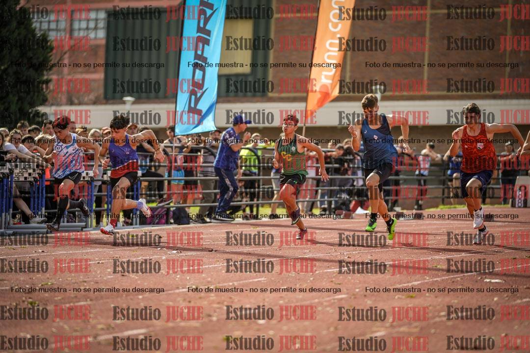 Fotos de los 100 m llanos de varones