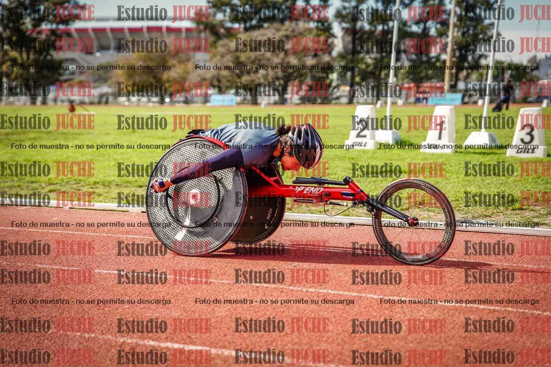 Fotos de los 800 m llanos de silla de ruedas