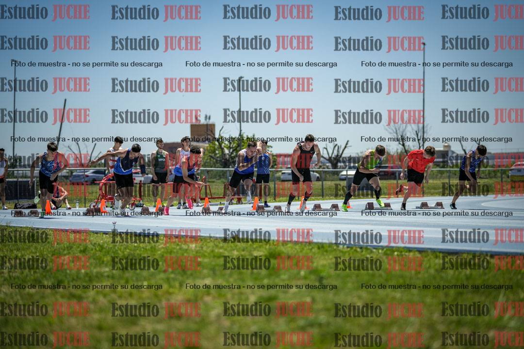 Fotos de los 100 m llanos de varones