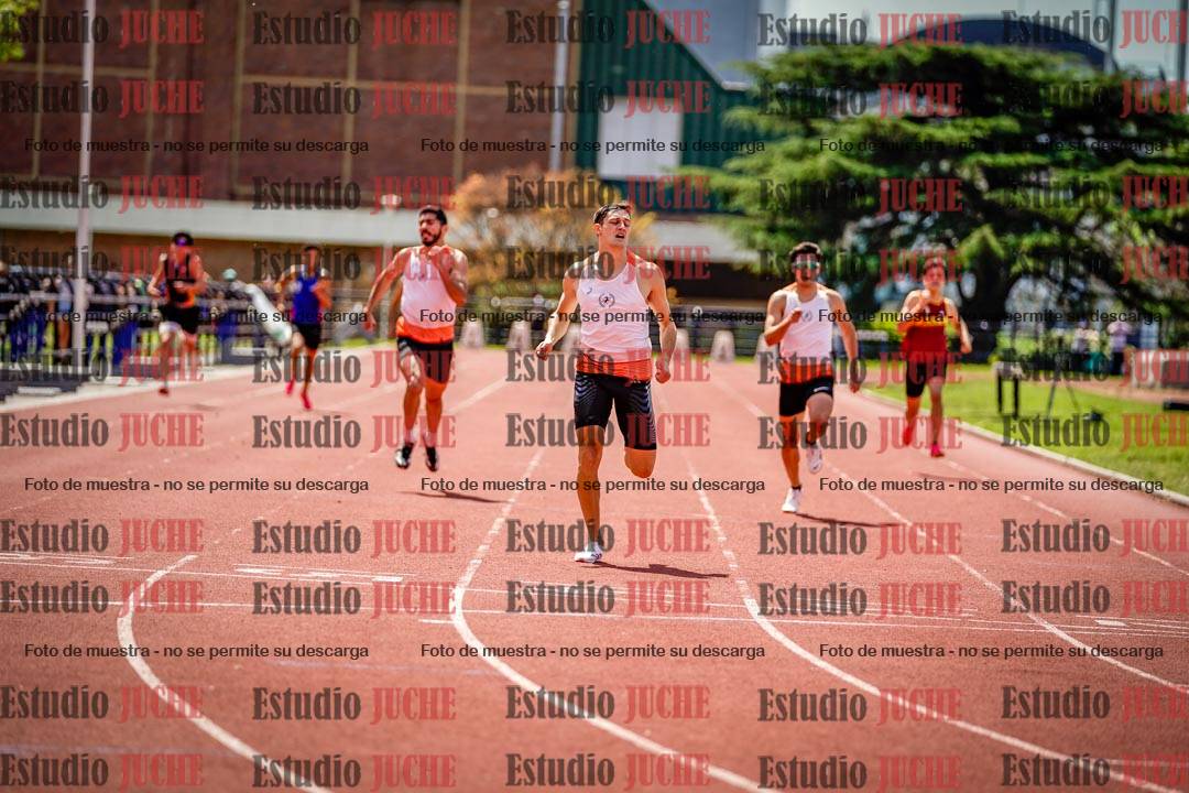 Fotos de los 400 m llanos de varones