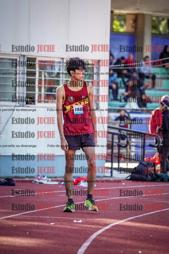 Fotos de los 800 m llanos de varones