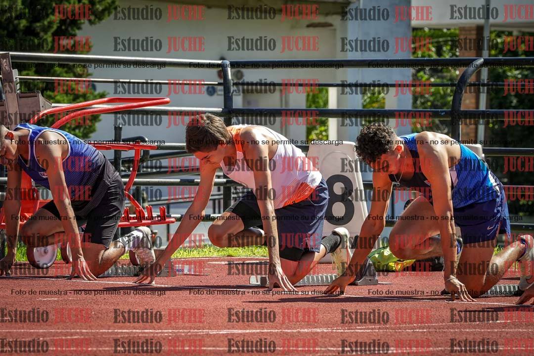 Fotos de los 100 m con vallas de varones