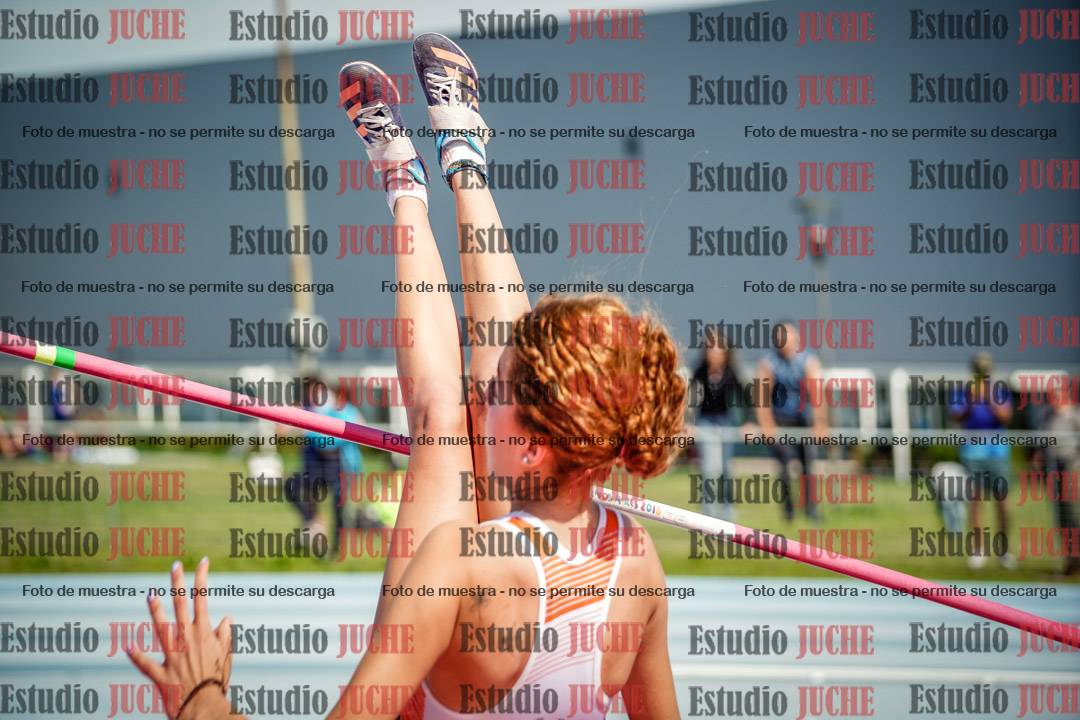 Fotos del salto en alto de mujeres