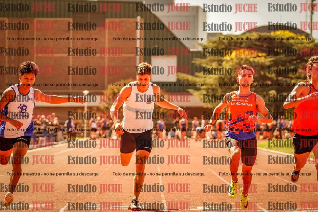Fotos de los 100 m llanos de varones