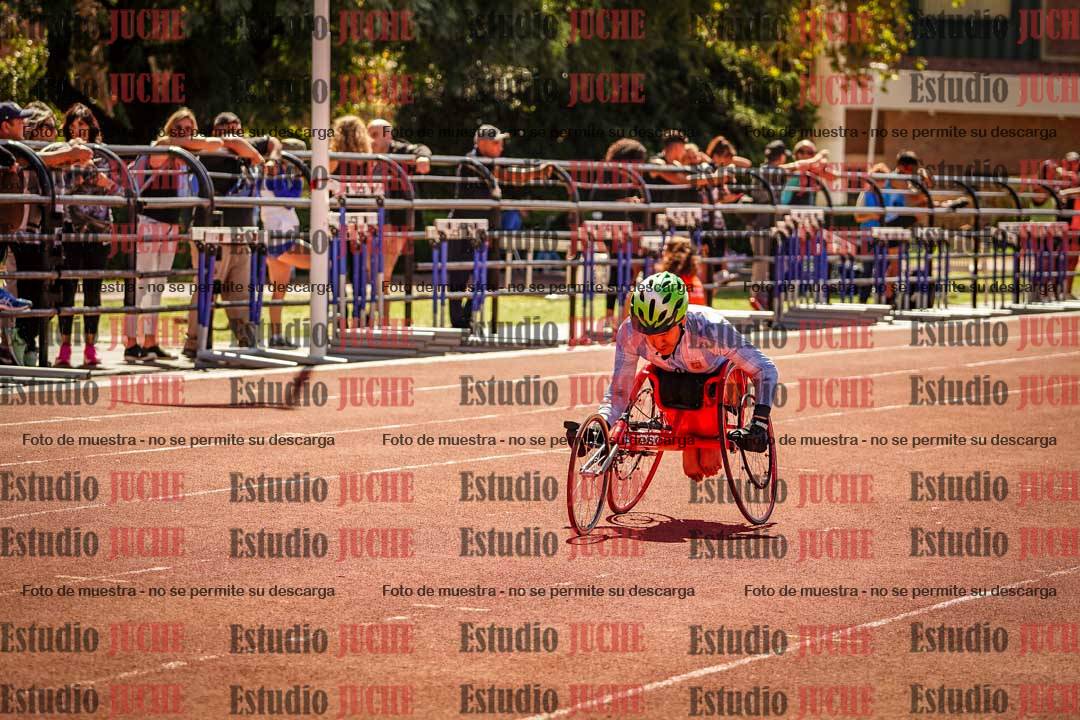 Fotos de los 400 m llanos de varones