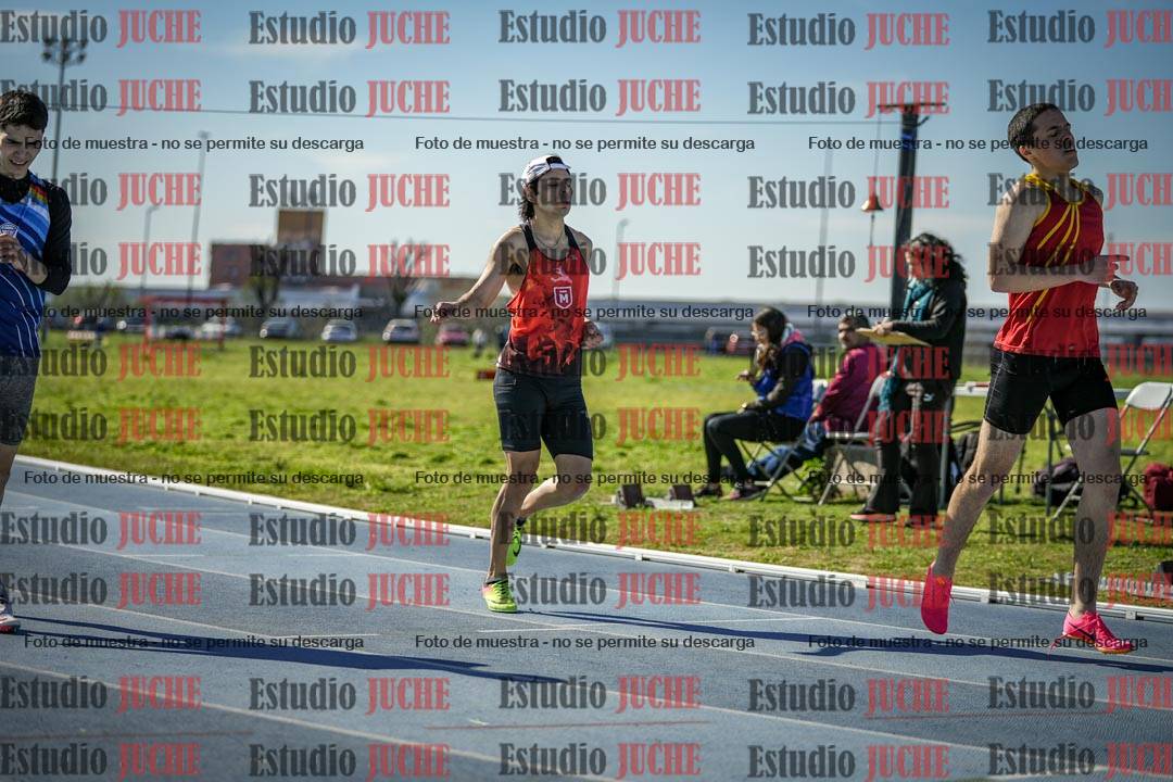 Fotos de los 400 m llanos de varones