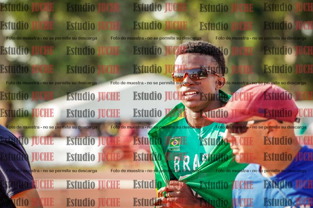 Fotos de algunos extras y podios del día 1