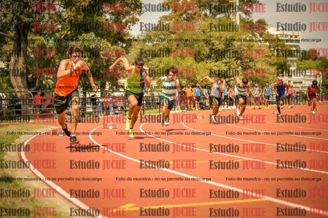 Fotos de los 200 m llanos de varones