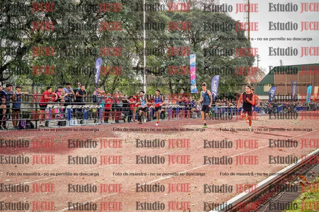 Fotos de los 100 m llanos de varones