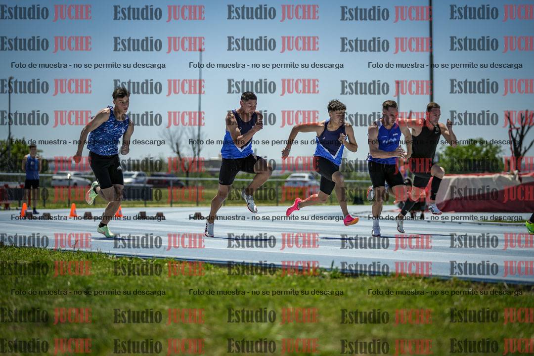 Fotos de los 100 m llanos de varones