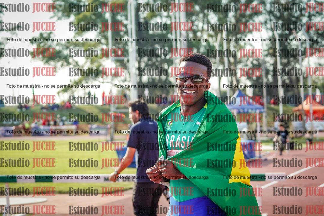 Fotos de algunos extras y podios del día 1