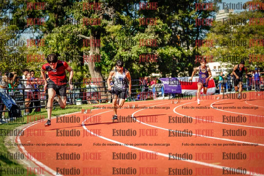 Fotos de los 200 m llanos de varones