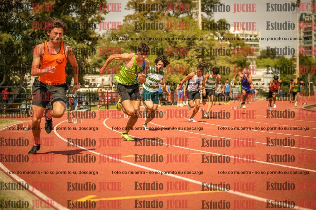 Fotos de los 200 m llanos de varones