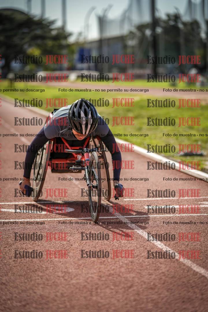 Fotos de los 800 m llanos de silla de ruedas