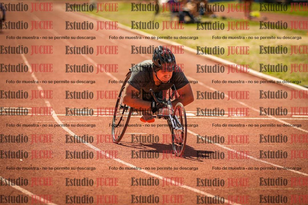 Fotos de los 400 m llanos de varones