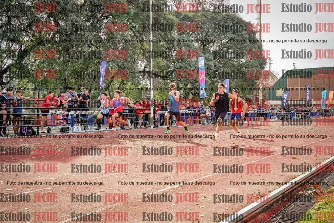 Fotos de los 100 m llanos de varones