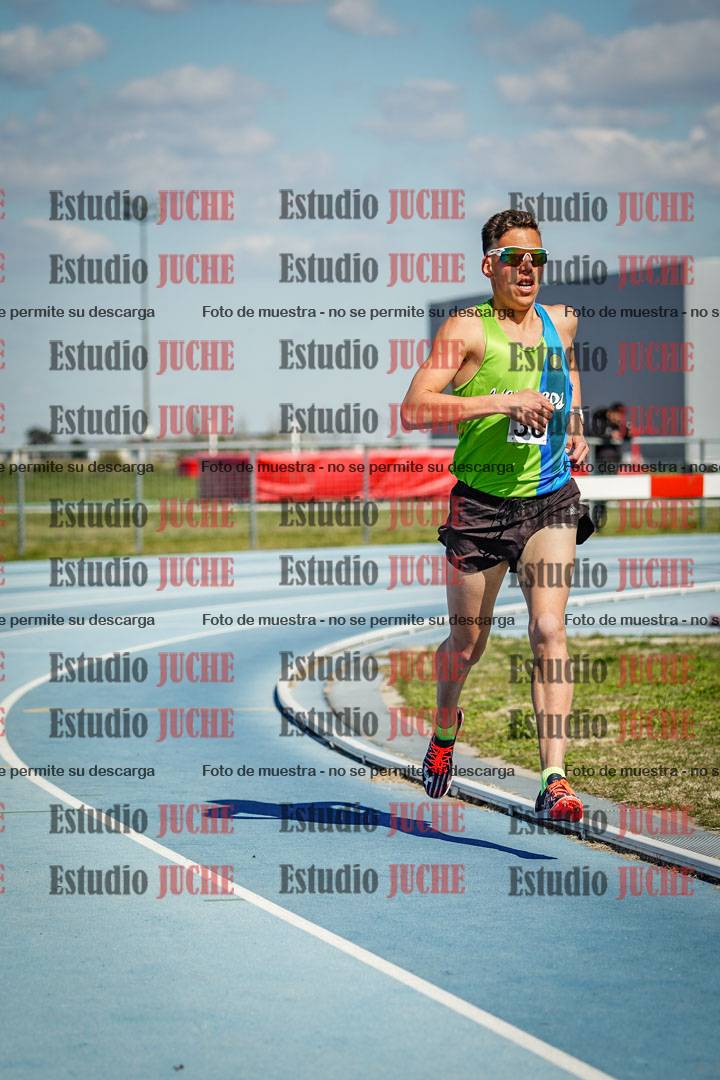Fotos de los 5000 m llanos de mujeres y varones