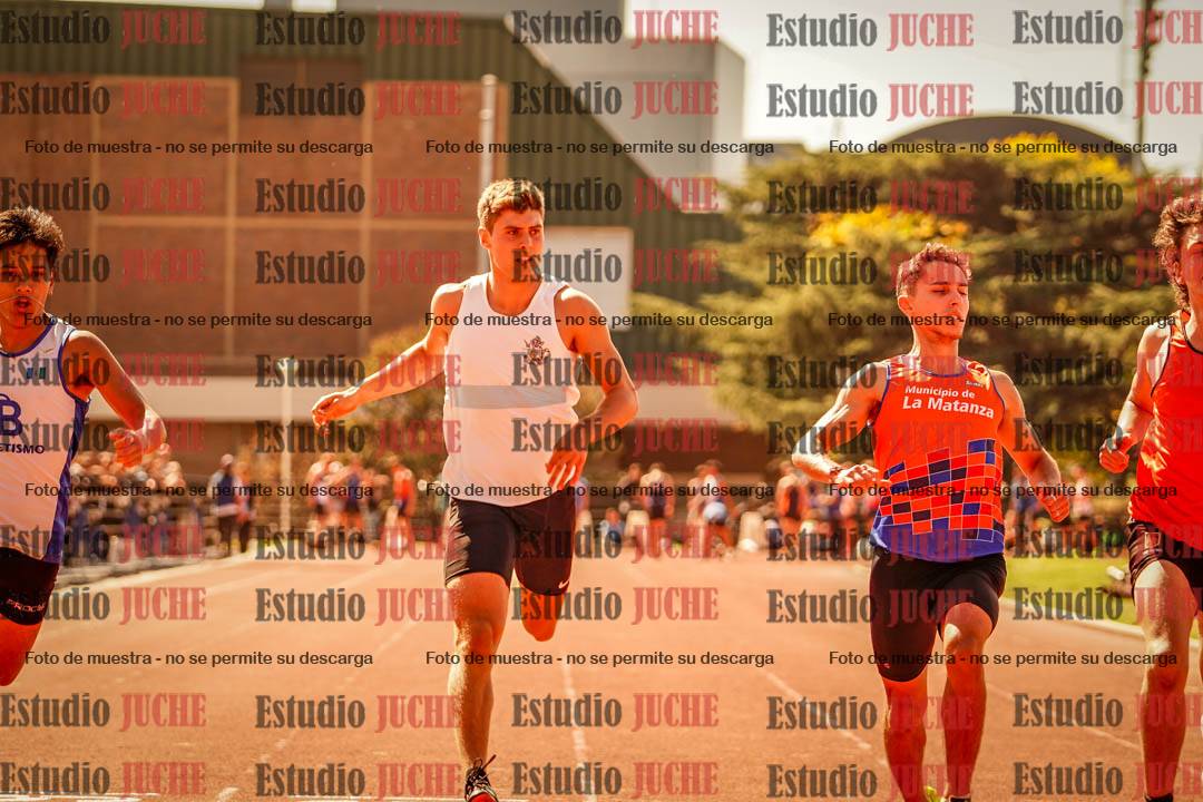 Fotos de los 100 m llanos de varones