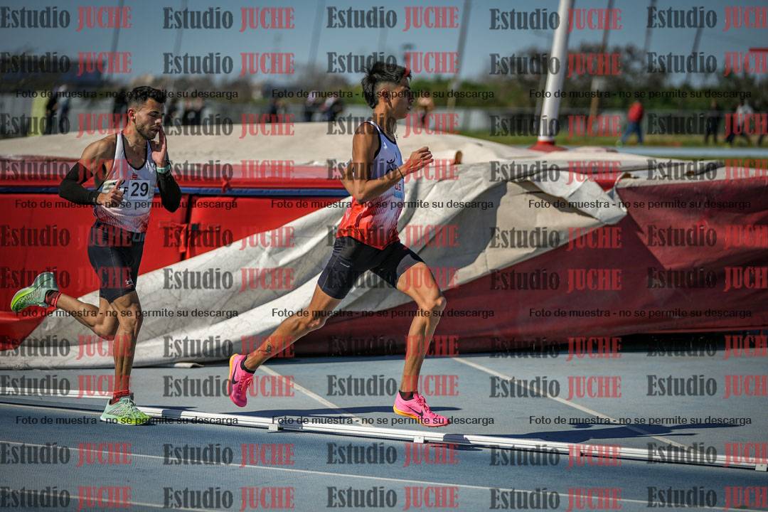 Fotos de los 5000 m llanos de mujeres y varones
