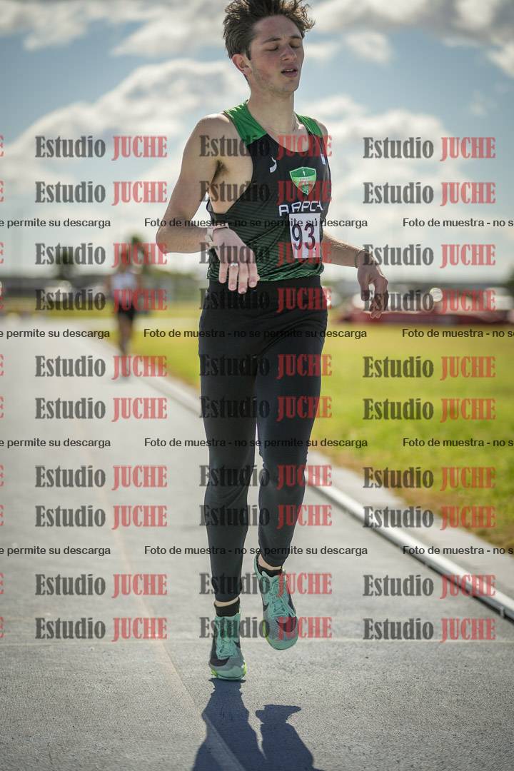 Fotos de los 800 m llanos de varones