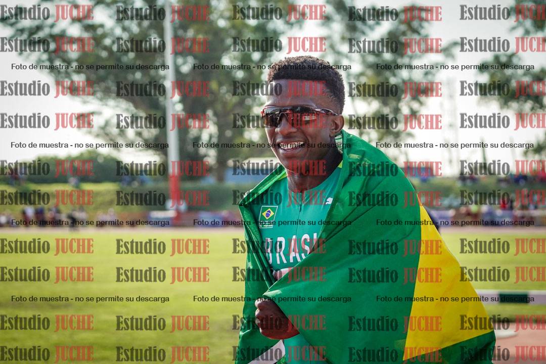 Fotos de algunos extras y podios del día 1