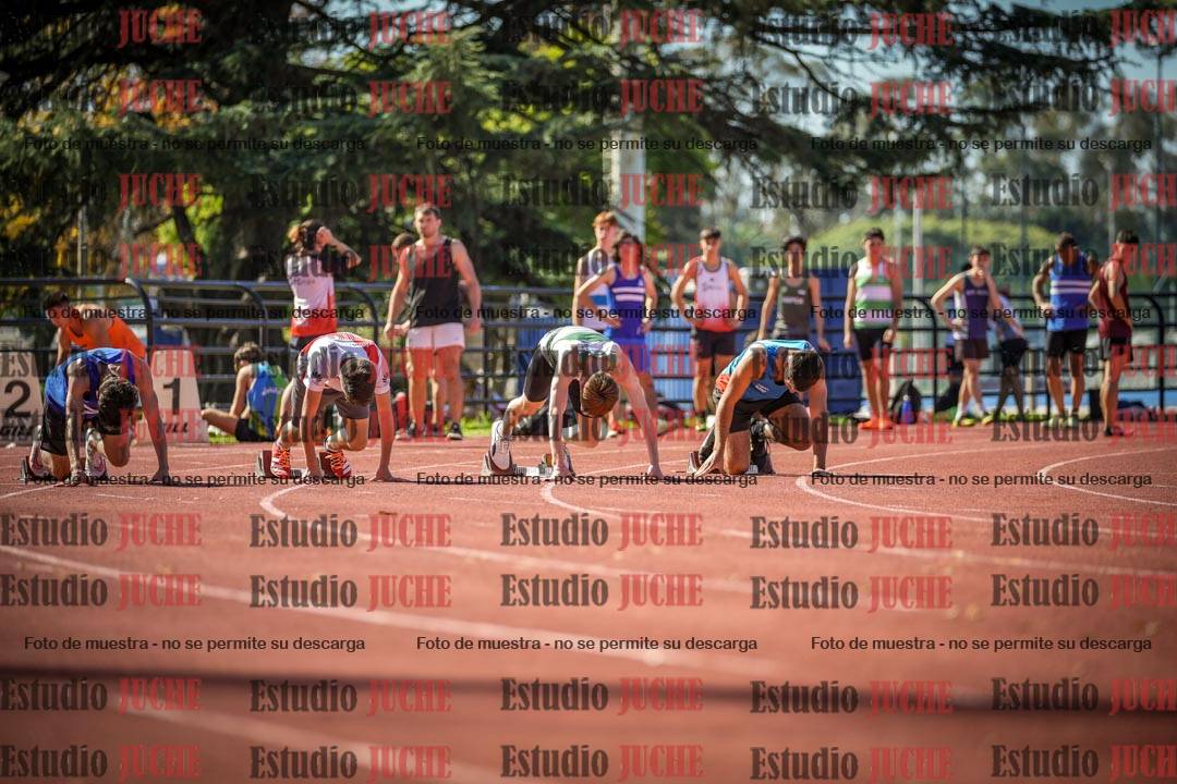 Fotos de los 100 m llanos de varones