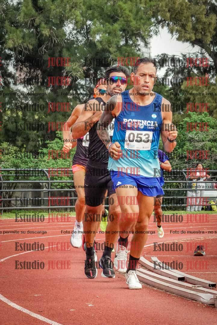 Fotos de los 3000 m llanos de varones