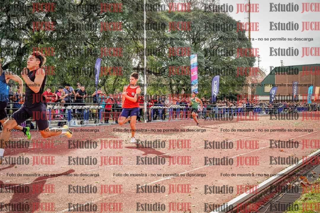 Fotos de los 100 m llanos de varones