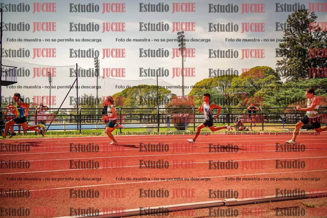 Fotos de los 200 m llanos de varones