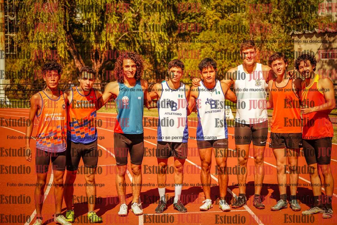 Fotos de algunos podios y extras del torneo