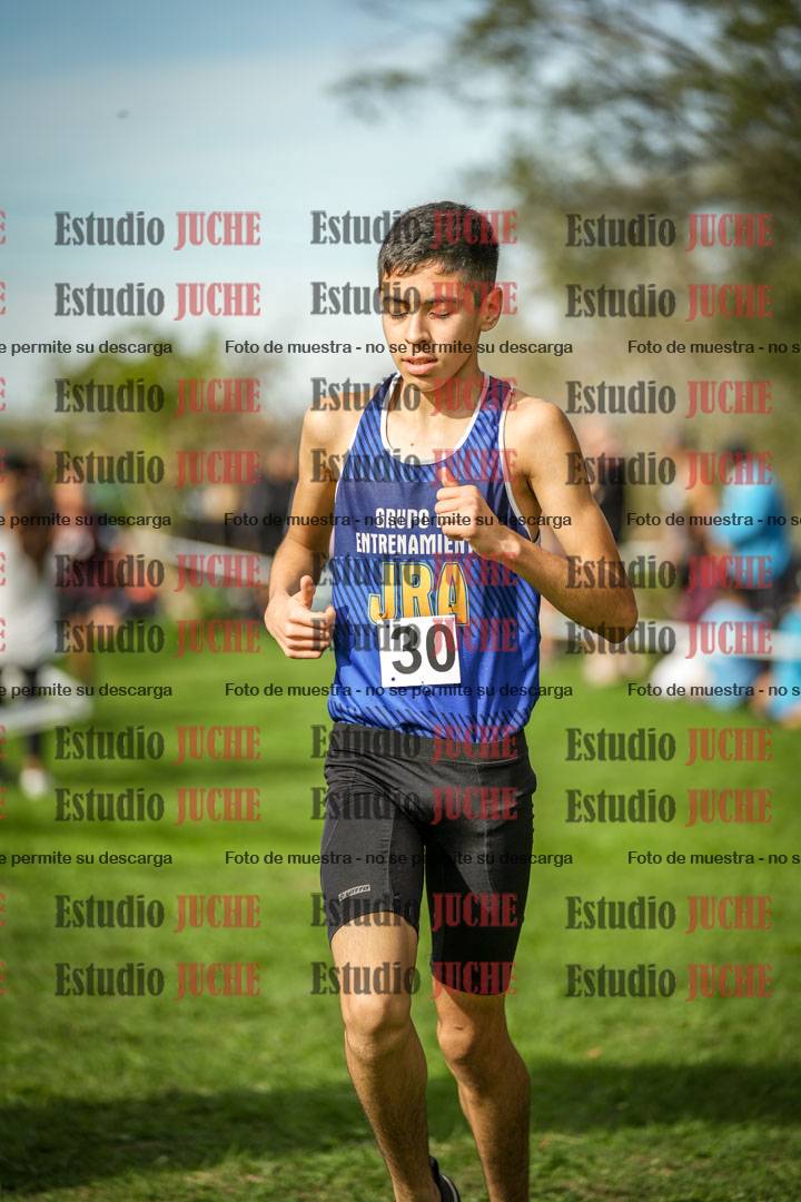 Fotos de la llegada del cross de 2000 m
