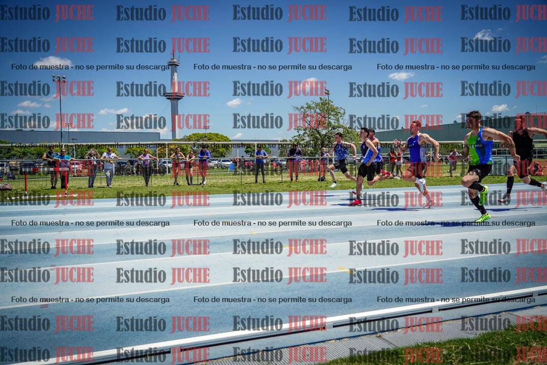Fotos de los 100 m llanos de varones